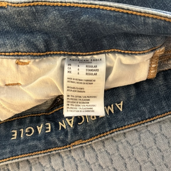 American Eagle Next level stretch jeans/leggings /  size 6 regular - Picture 3 of 5